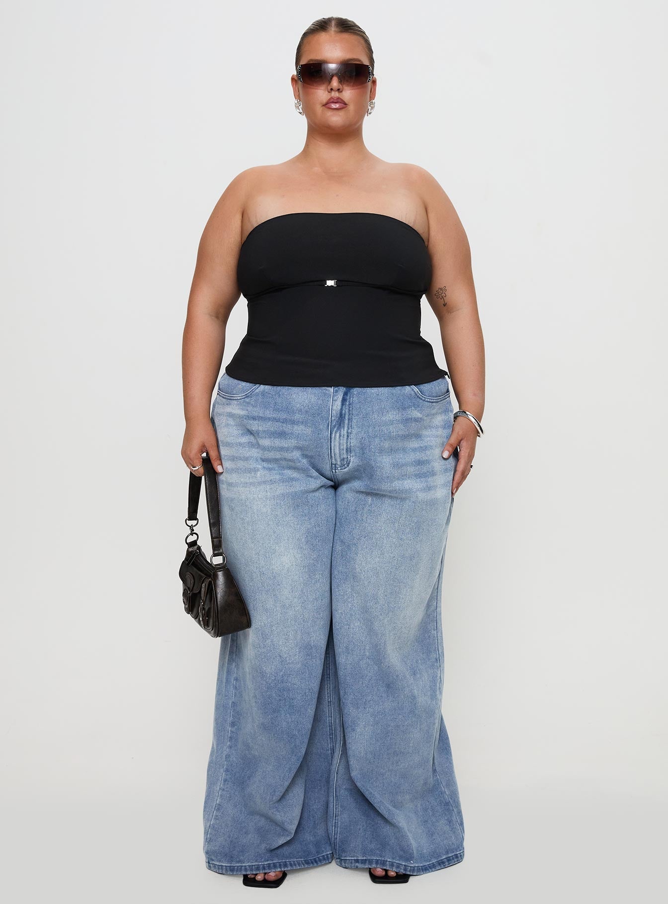 Naylor Wide Leg Jeans Light Wash Denim Curve