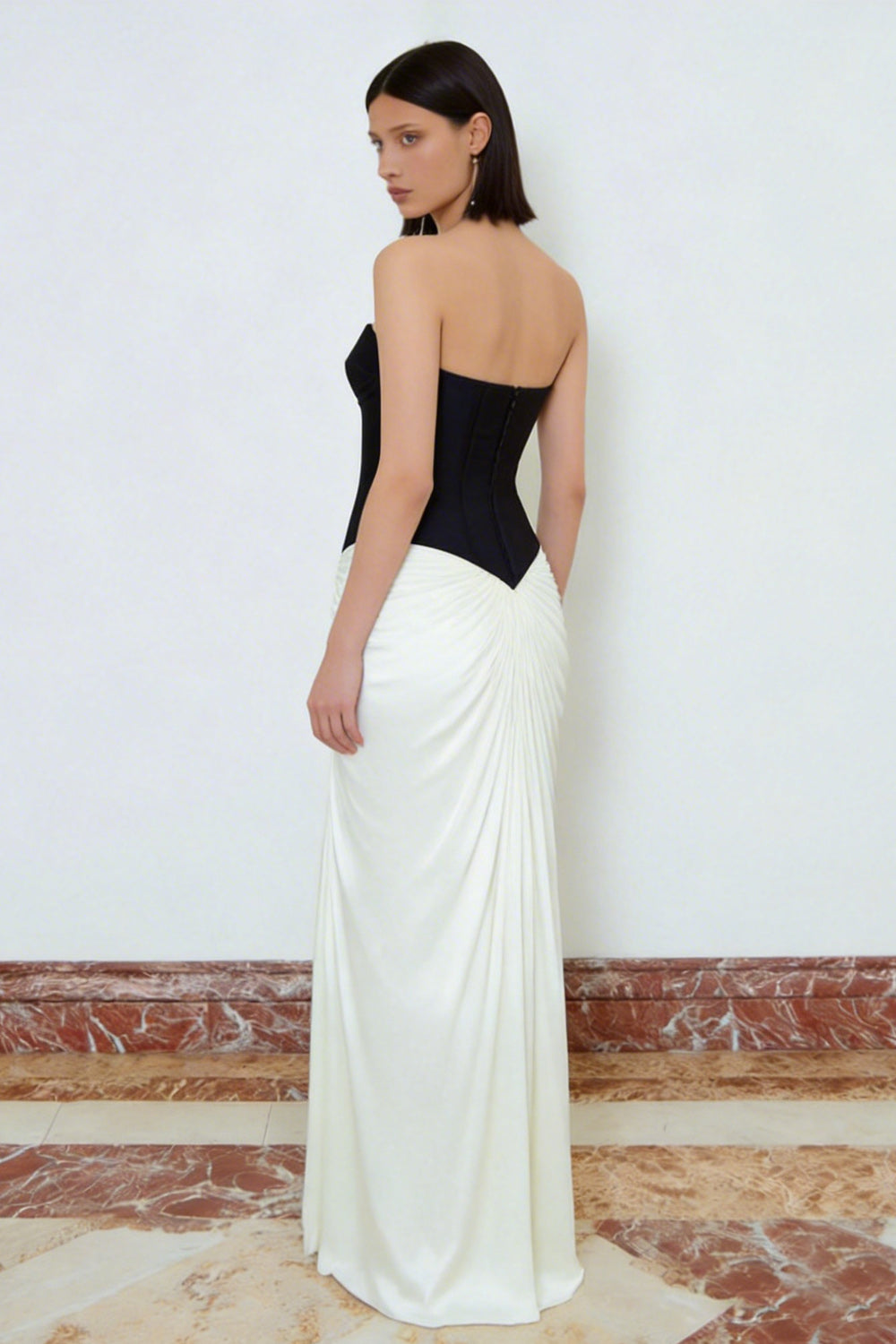 Sweetheart Sheath Ruched Black and White Maxi Formal Dress