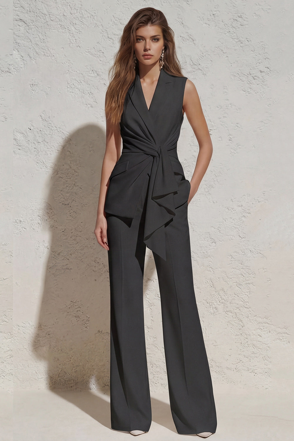 Notched Lapel White Sleeveless Women Suits with Sash